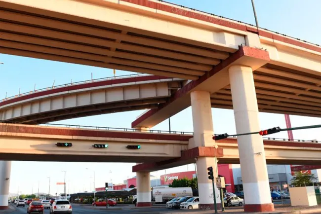 Revisarán estructuras en puentes de la ciudad