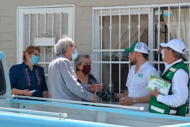 Presenta Ángel Quiñones ideas nuevas a nogalenses