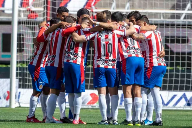 Chivas sí fracasó, admite Peláez