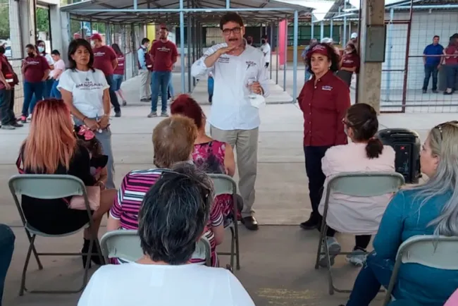 Atiende Juan Gim Nogales a vecinos del Fovissste