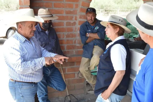 Recibe Lety Amparano respaldo ciudadano