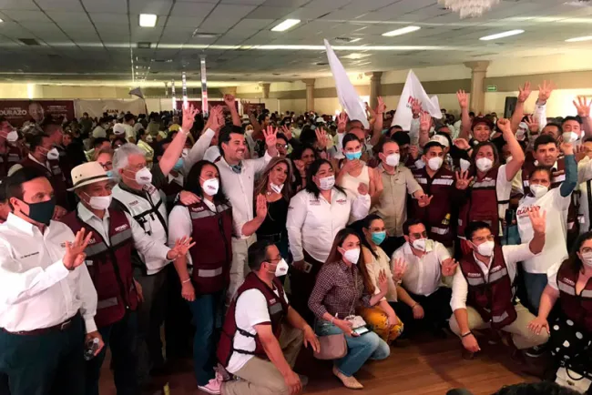 Acompaña Ana Bernal a Durazo en cierre de campaña en Nogales