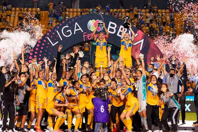 Tigres Femenil, primeras bicampeonas del futbol mexicano