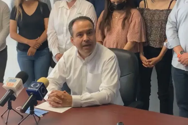 Astiazarán se declara ganador por Hermosillo