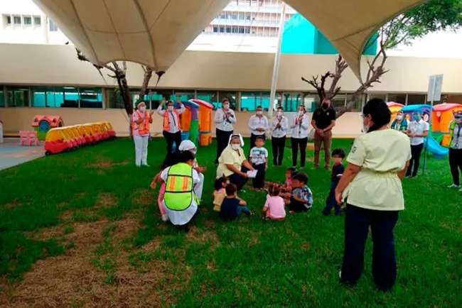 Guarderías del IMSS realizan simulacros para reforzar protocolos en caso de incendio