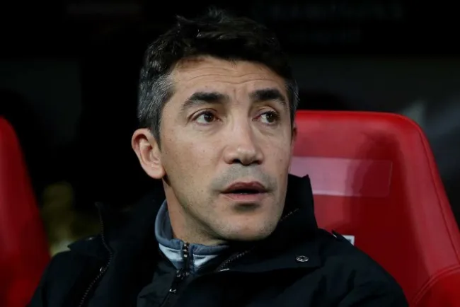 Raúl Jiménez tiene nuevo técnico