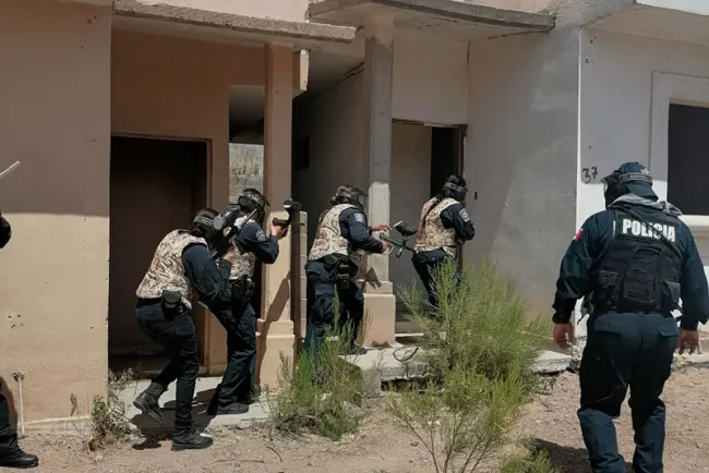 Continúa profesionalización policial