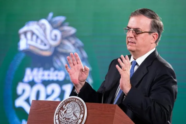 Para reabrir frontera con EU se requiere vacunar a 3 millones