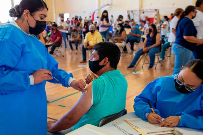 Reanudan vacunación contra Covid-19: Secretaría de Salud