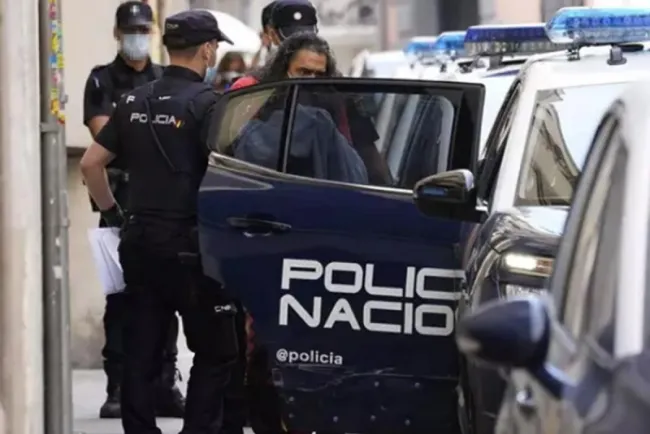 Detienen a Diego El Cigala por malos tratos a su pareja