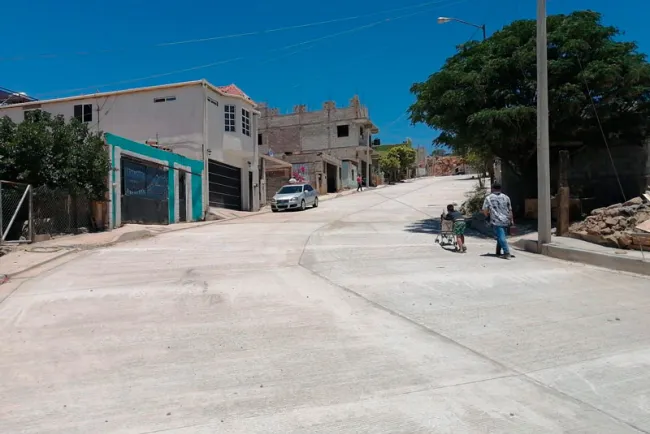 Benefician con obra de pavimentación