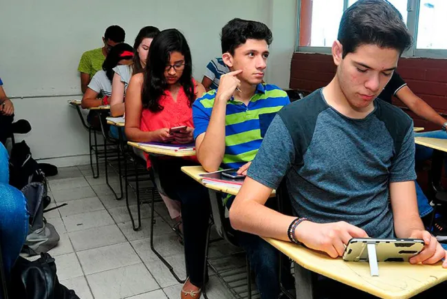 Siguen clases en el ITH, presenciales y virtuales