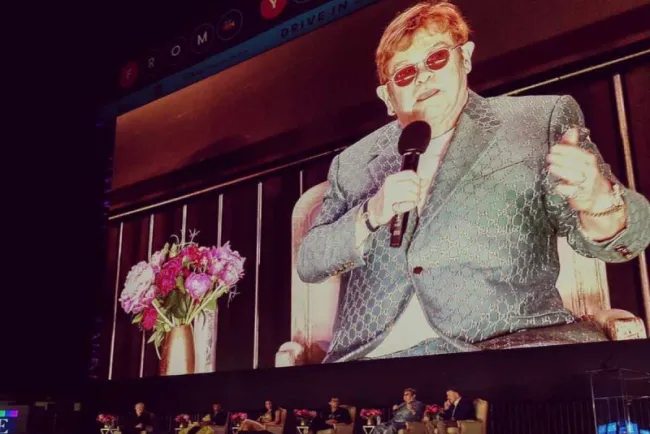 Elton John se despedirá de Europa y Norteamérica en 2022