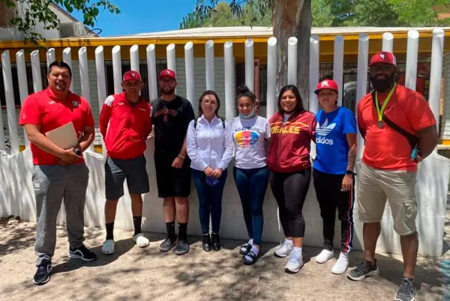 Ponen en alto a Nogales en selección de Softball