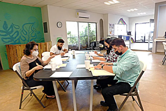 Seleccionan mejores proyectos de Premio Municipal de la Juventud