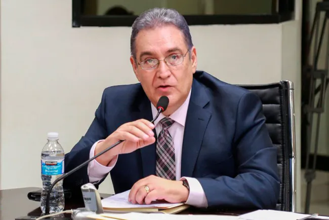 Avala CEDH matrimonios igualitarios