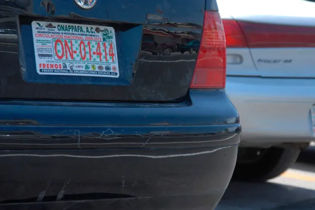 Exhorta Congreso a AMLO regularizar autos “chocolates”