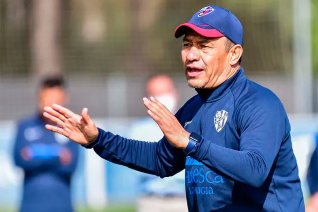 Ambriz llegó al Huesca por recomendación