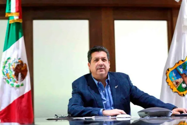 Niegan a García Cabeza de Vaca copia de orden de aprehensión que hay en su contra