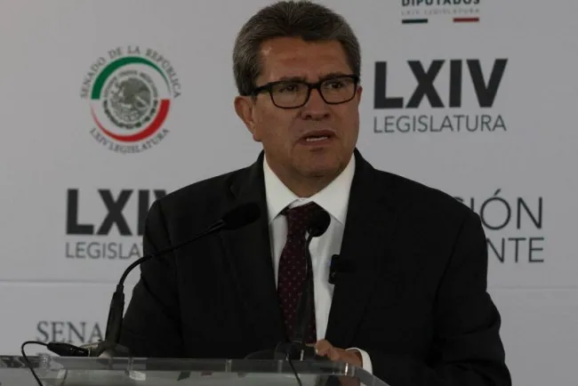 ‘No habrá extraordinario’ en el Senado, anuncia Monreal