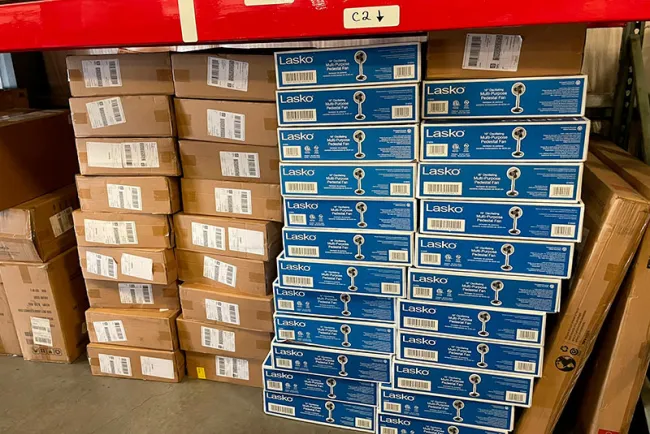 Apoyan empresarios a familias