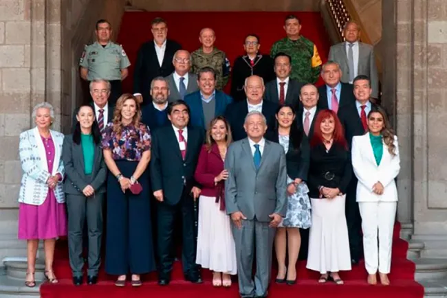 Alfonso Durazo se reúne con gobernadores y el presidente