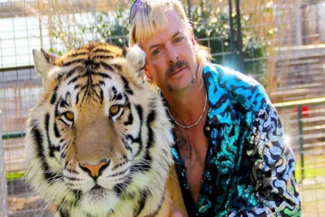Tribunal ordena acortar la sentencia de Joe Exotic; ¿quiés es y qué hizo?