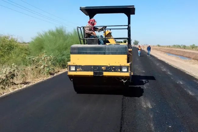 Concluirá Junta de Caminos 20 obras en rúas estatales