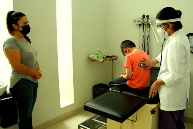 Advierte Isssteson de Síndrome Inflamatorio Sistémico en niños post COVID