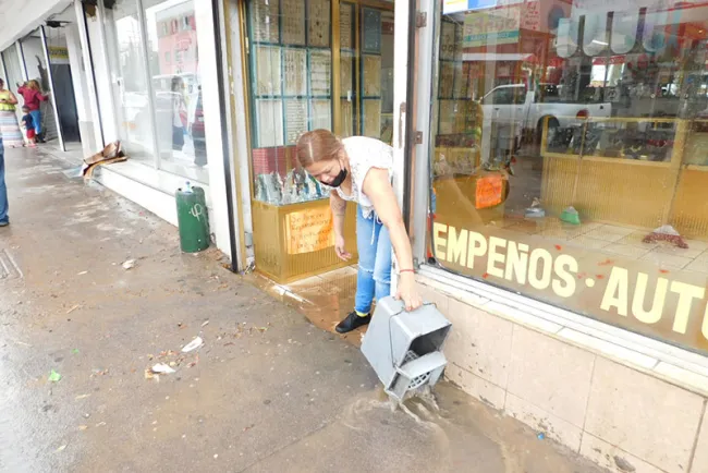 Buscarán comerciantes eficiente drenaje pluvial