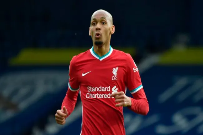 Fabinho renueva con Liverpool