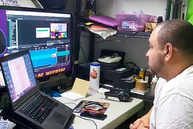 Cumplen un año en un programa de radio