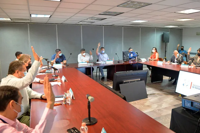 Exigirán comercios prueba negativa de covid