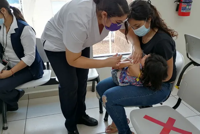 Continúa vacunación para Sarampión y Rubeola