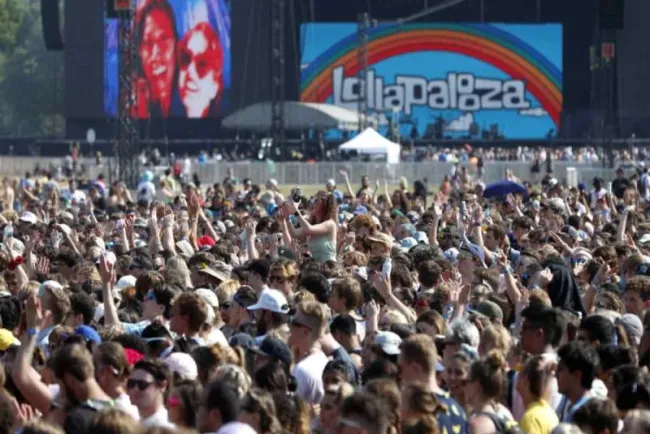 Vinculan 203 casos de Covid al festival Lollapalooza