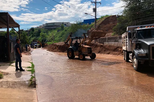 Piden paciencia Tránsito durante limpieza de calles
