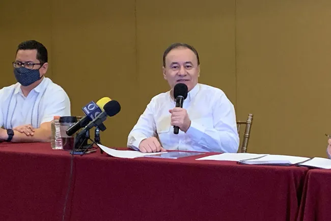 Requieren escuelas 300 mdp