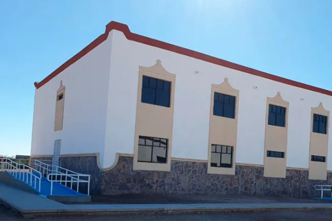 Refuerza ISIE infraestructura educativa en Sierra y Río Sonora