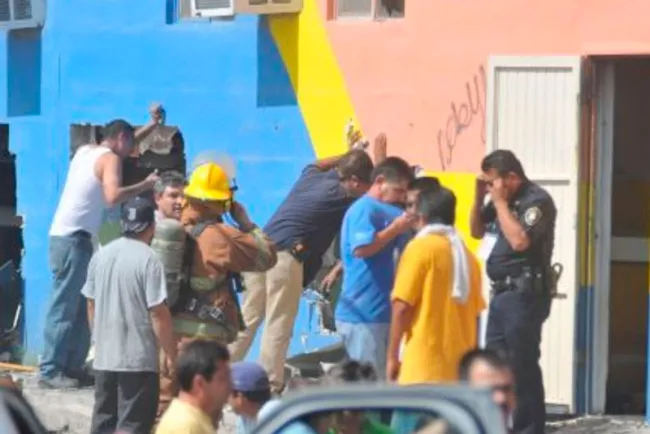 Reprueban acusación a bomberos