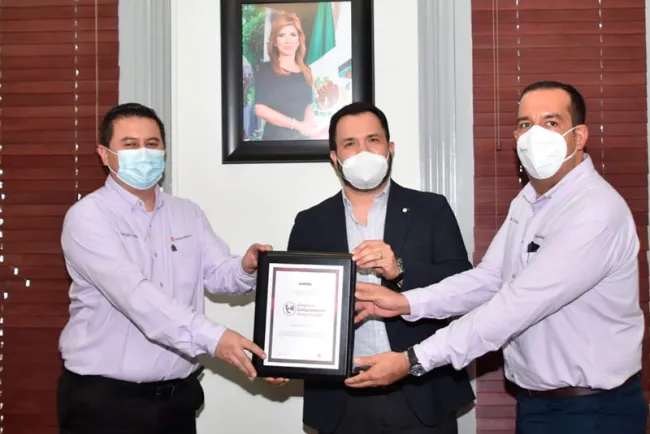 Reconoce ISC a empresas