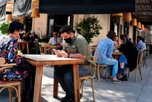 Amplían restaurantes aforo