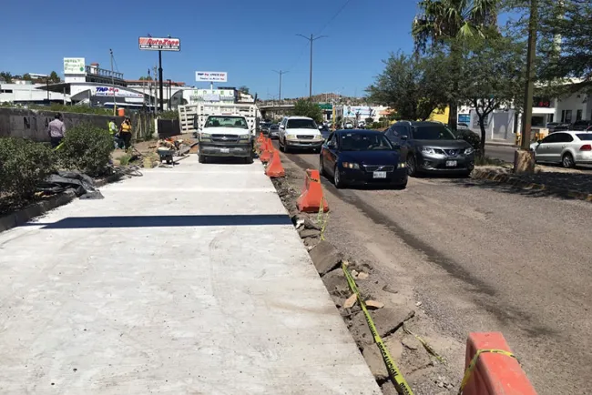 Rehabilitan varias calles