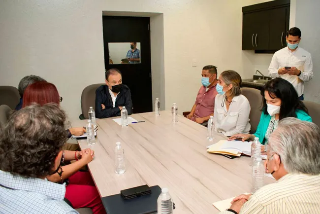 Instala Gobernador mesa de trabajo por caso Ooampas