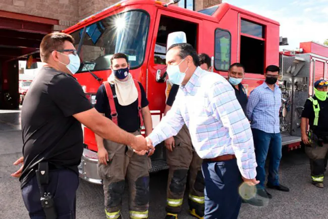 Visita Alcalde estación norte de bomberos de Hermosillo