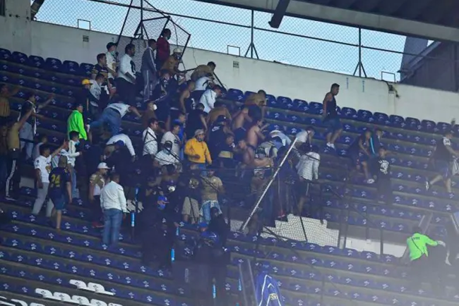Estadio Azteca recibe aviso de veto por el América-Pumas