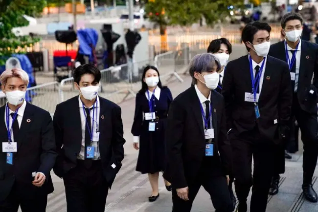 BTS recauda millones de dólares en campaña con UNICEF