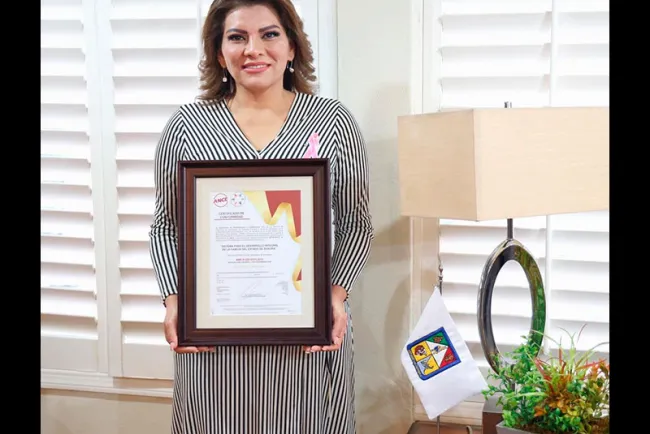 Recibe DIF Sonora certificación