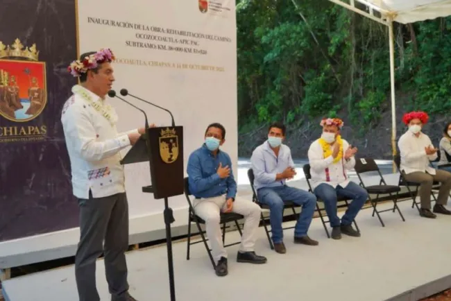 Rutilio Escandón inaugura carretera Ocozocoautla-Apic Pac