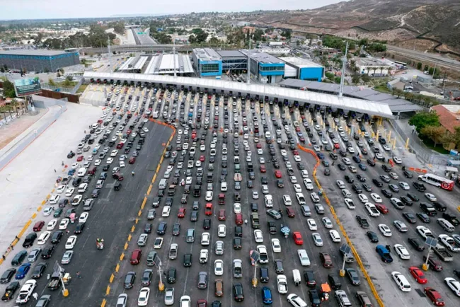 Frontera con EU se abre el 8 de noviembre: Ebrard