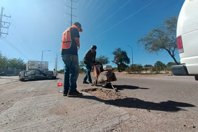 Rehabilitan bulevar Centenario de La Mesa